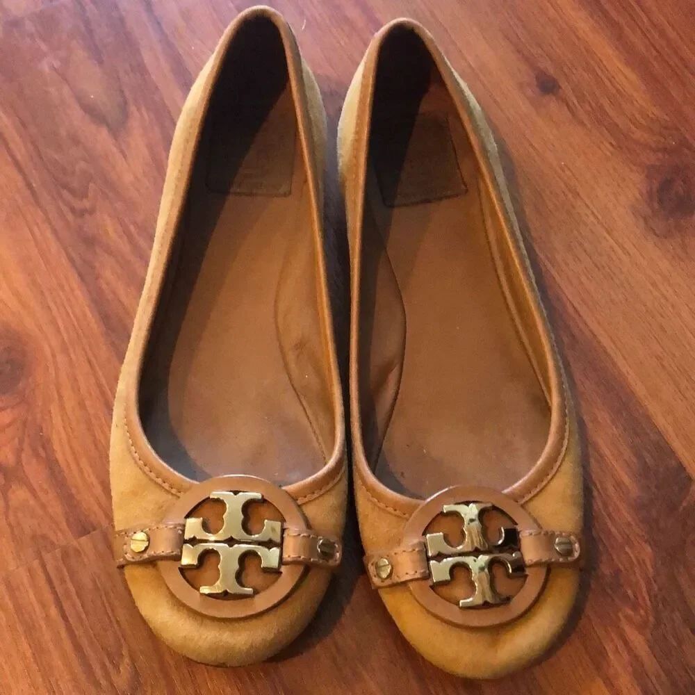 Tory Burch tan suede ballet flats size 8